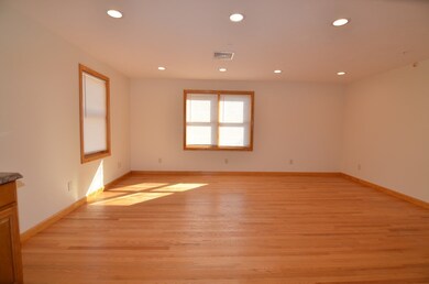 52 Grafton St unit 4, Quincy, MA 02169 - photo 3