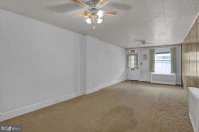 222 Linden St, Reading, PA 19604 - photo 5