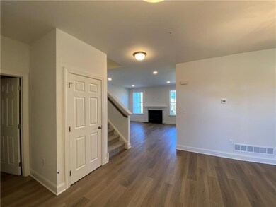 858 Iron Ln unit 63, Easton, PA 18040 - photo 4