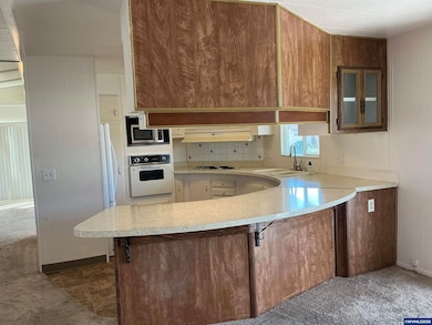 5422 Portland Rd NE unit 24 Rd NE, Salem, OR 97305 - photo 7