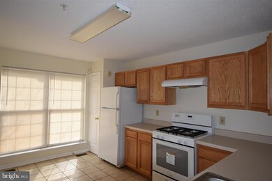 7438 Catterick Ct, Windsor Mill, MD 21244 - photo 2