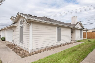 5642 Lipes Blvd unit 21, Corpus Christi, TX 78414 - photo 4