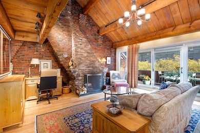 90 Commercial St unit 4B, Boston, MA 02109 - photo 2