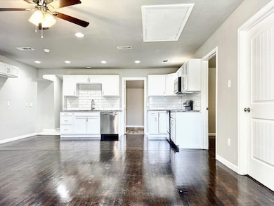 212 Kelly St, Bonham, TX 75418 - photo 5