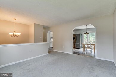 38537 Laurel Ridge Dr, Mechanicsville, MD 20659 - photo 6