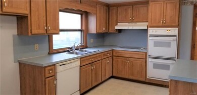 135 S Convent Ave, Nazareth, PA 18064 - photo 6