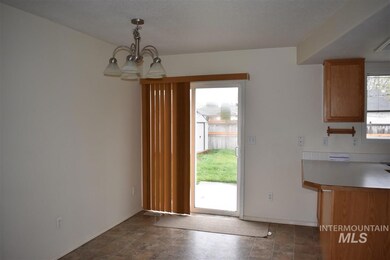 926 W Georgia Ave, Nampa, ID 83686 - photo 7