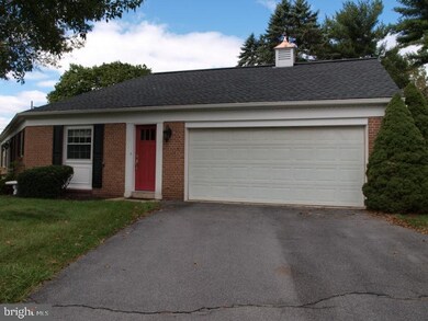 46 Oak Ln, Stevens, PA 17578 - photo 3