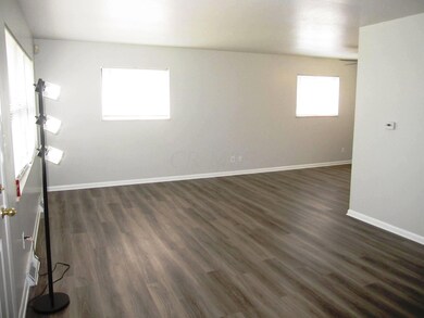 Living Rm 2