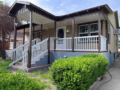 2821 NW 28th St, Fort Worth, TX 76106 - photo 2