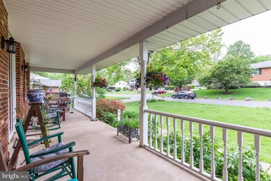 2221 Patwynn Rd, Wilmington, DE 19810 - photo 2