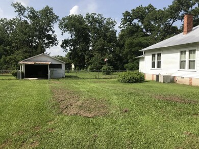 1040 Main St, Pavo, GA 31778 - photo 4