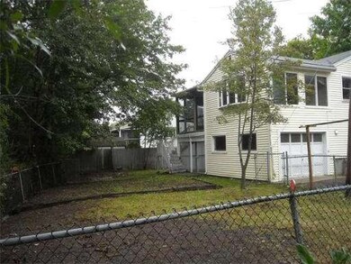 38 Crescent Ave, Saugus, MA 01906 - photo 5