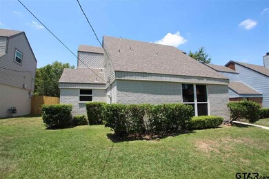 4217 4217 Park Place, Tyler, TX 75703 - photo 2