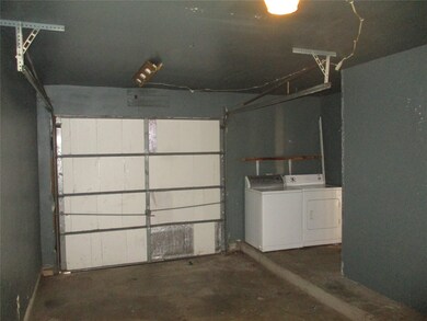 7610 Lemma Dr, Houston, TX 77041 - photo 2