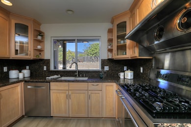 5964 Berkeley Rd, Goleta, CA 93117 - photo 5