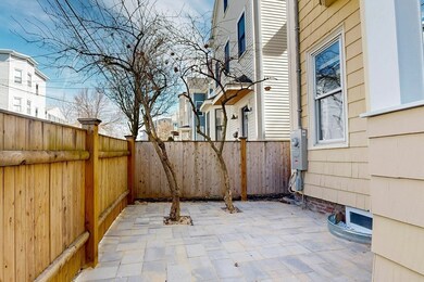 70 Newton St, Somerville, MA 02143 - photo 3