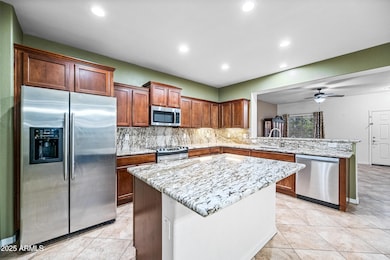 2236 W Davis Rd, Phoenix, AZ 85023 - photo 6