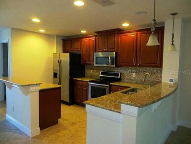 21702 Belgian Ct, Mount Dora, FL 32757 - photo 2