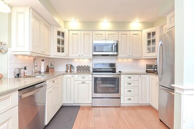 162 Quincy Shore Dr unit 73, Quincy, MA 02171 - photo 3