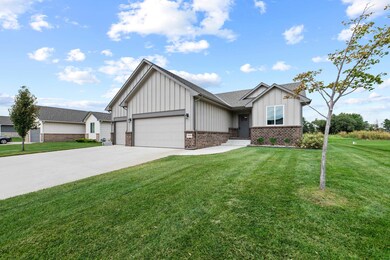10498 W Wilkinson St, Maize, KS 67101 - photo 5