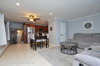 53 Foothill Ct, Staten Island, NY 10309 - photo 7