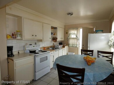 213 Willborough Ave, Fayetteville, NC 28303 - photo 6