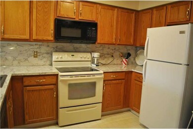 114 Sunnyside Ln, Perkasie, PA 18944 - photo 3