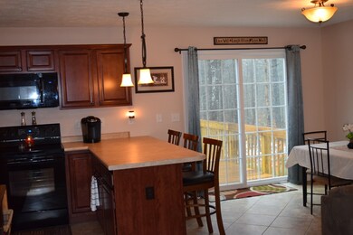 235 Saunders St, Gardner, MA 01440 - photo 6