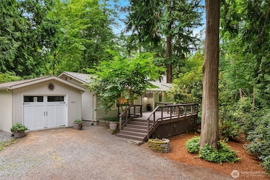 9820 NE Beach Crest Dr, Bainbridge Island, WA 98110 - photo 3