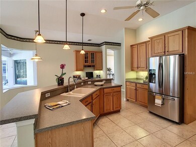 As a show kitchen it is easy to prepare meals and 