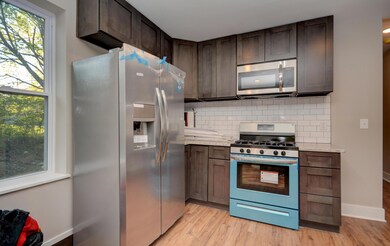 1631 Oak St, Columbus, OH 43205 - photo 7