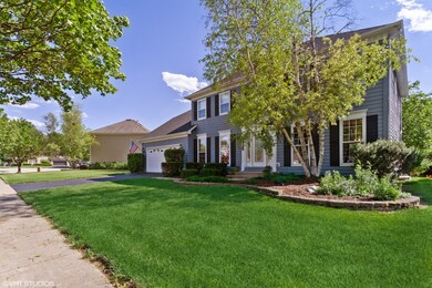 1628 Canyon Run Rd, Naperville, IL 60565 - photo 2