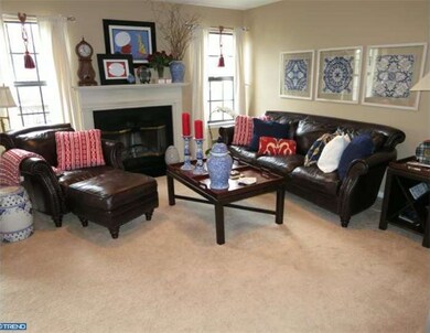 19 Holly Ct, Lafayette Hill, PA 19444 - photo 2