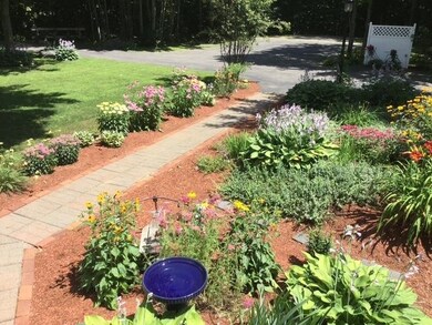 3045 E Main St unit B, Conway, NH 03813 - photo 2