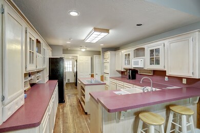 18718 Fm 2920 Rd, Tomball, TX 77377 - photo 4