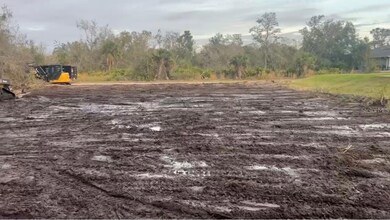 473 Bounds St, Port Charlotte, FL 33952 - photo 2