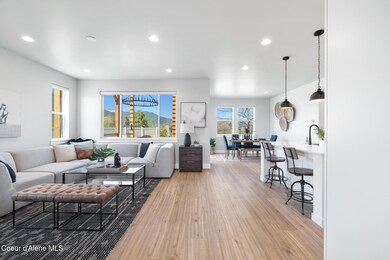 610 Moscow St, Sandpoint, ID 83864 - photo 6