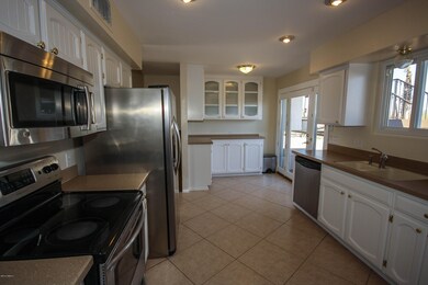 Kitchen 6 (1 of 1)