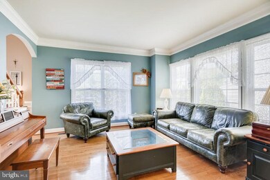 6 Turning Leaf Ct, Rosedale, MD 21237 - photo 3