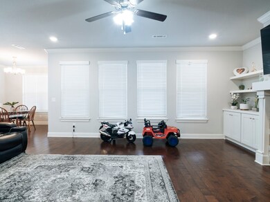 940 W Ashmore Landing Loop, Centerton, AR 72719 - photo 3