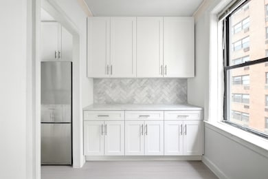 230 E 71st St unit PH-D, New York, NY 10021 - photo 3