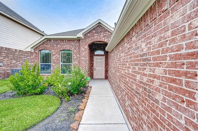 28542 Lockeridge Springs Dr, Spring, TX 77386 - photo 3