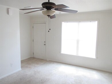 211 Doris Place Dr, Jacksonville, NC 28540 - photo 3