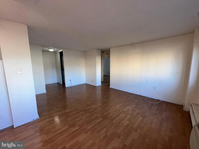 River West Condominiums unit 815, Philadelphia, PA 19103 - photo 4