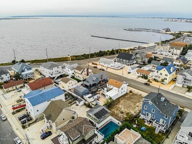 125 7th Ave Seaside Park NJ-large-003-00