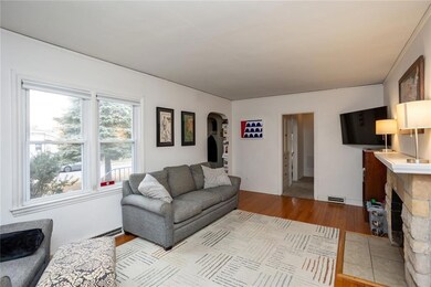 4701 Beaver Crest Dr, Des Moines, IA 50310 - photo 5