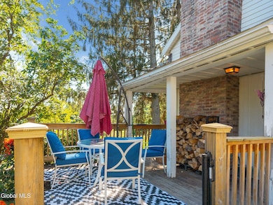 1926 Currybush Rd, Schenectady, NY 12306 - photo 4