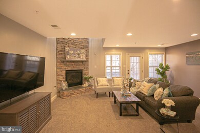 9148 Marlove Oaks Ln, Owings Mills, MD 21117 - photo 6