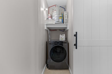 24 Bee St unit F, Charleston, SC 29403 - photo 7